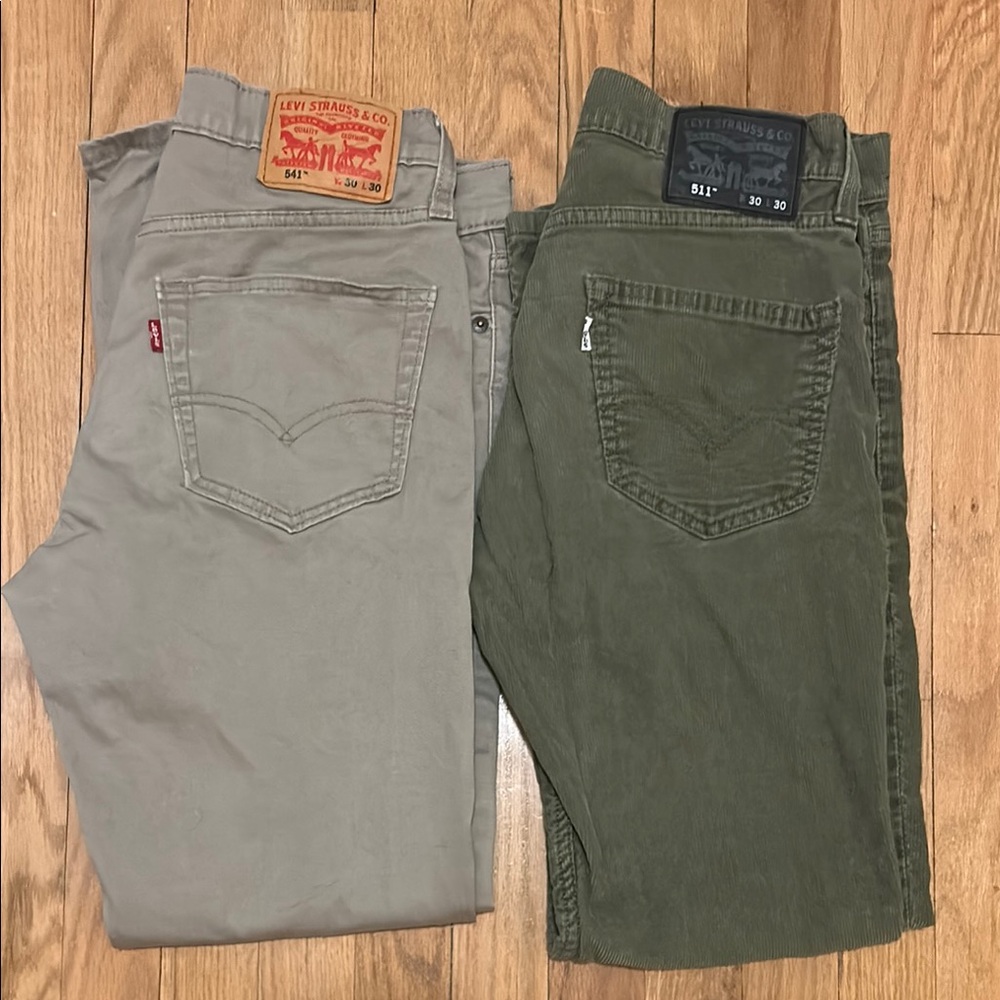 Levi's Men’s 541 Khaki Stretch and 511 Green Corduroy Jeans 30 x 30 - set of 2